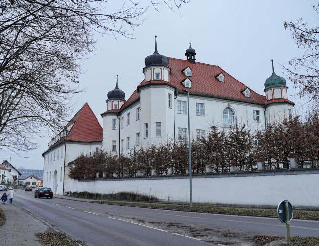 Seniorenzentrum Schloss Fellheim, Germany